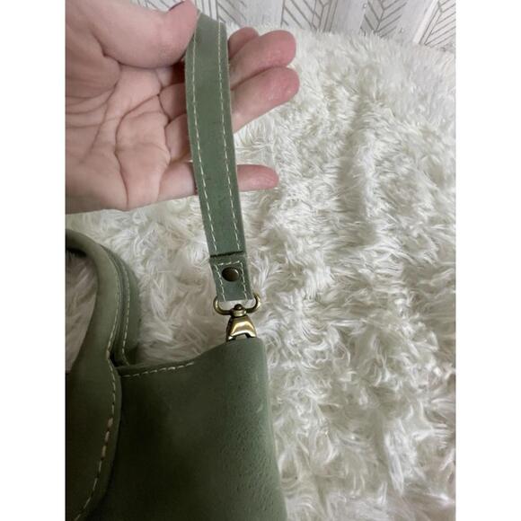 Portland Leather Green Mini Crossbody Tote Zipper Closure EUC - Picture 6 of 9